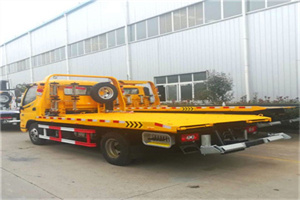 双清附近拖车救援搭电