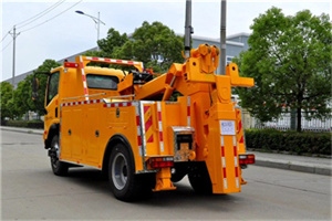 双清高速路拖车费